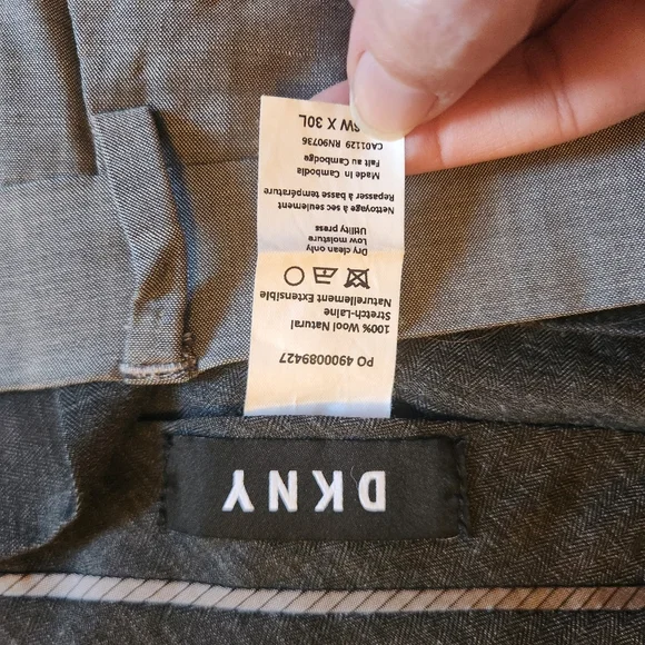 Dkny Men's Gray 100% Wool Suit Size 42S - Picture 8 of 15